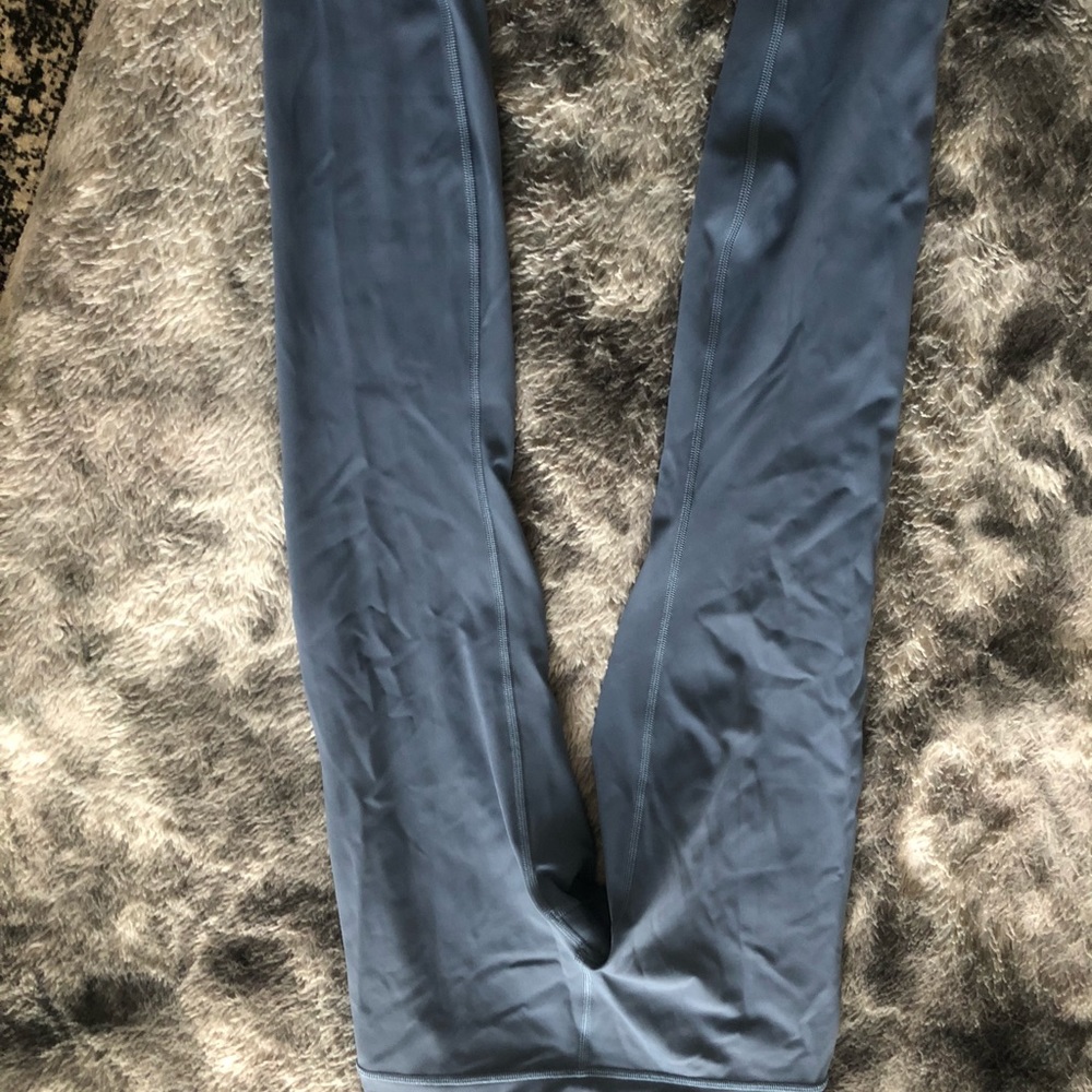 Lulu Lemon Speed Up Tight